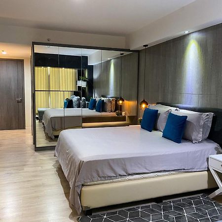 Lavenderbnb Room 8 At Mataram City 요그야카르타 외부 사진