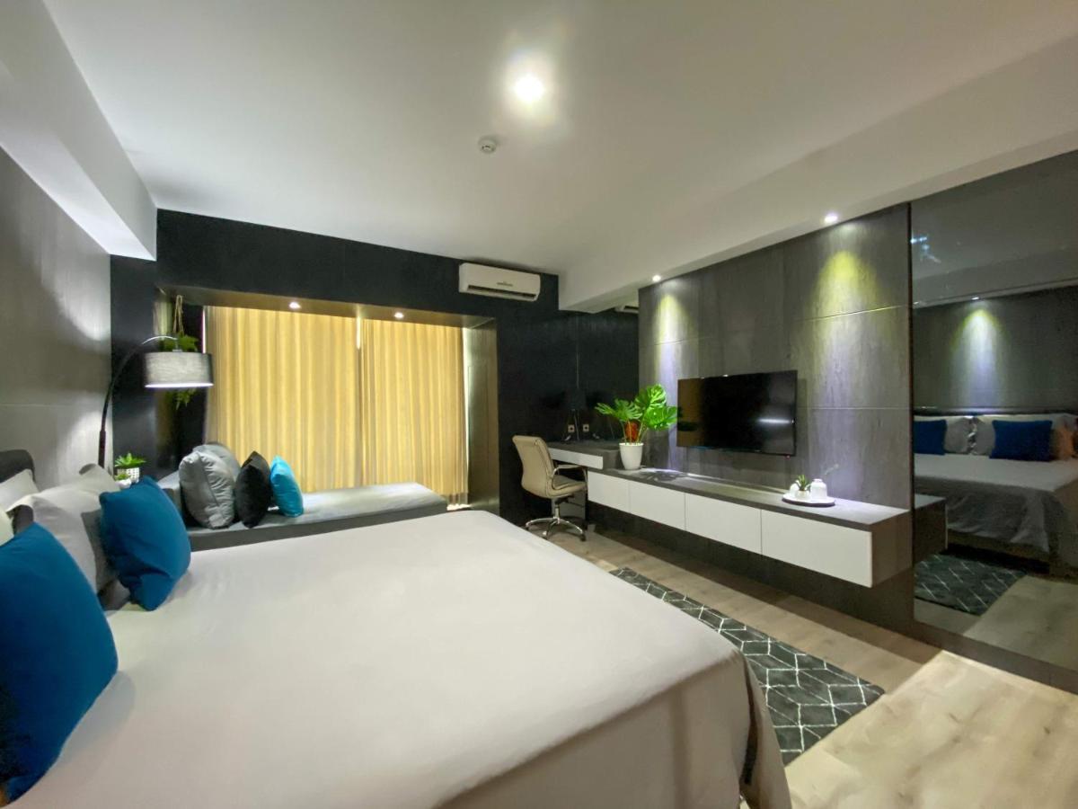 Lavenderbnb Room 8 At Mataram City 요그야카르타 외부 사진